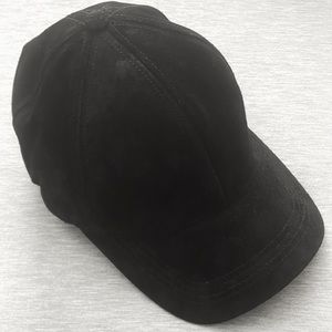 Olive & Pique Genuine Suede Baseball Cap